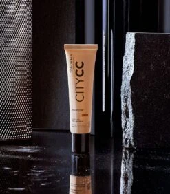 MÁDARA Anti-Pollution CC Cream SPF15 Medium Beige 40ml - Hyaluronzuur -UVA/UVB -Maquillage Cosmetics 1050x1200 2