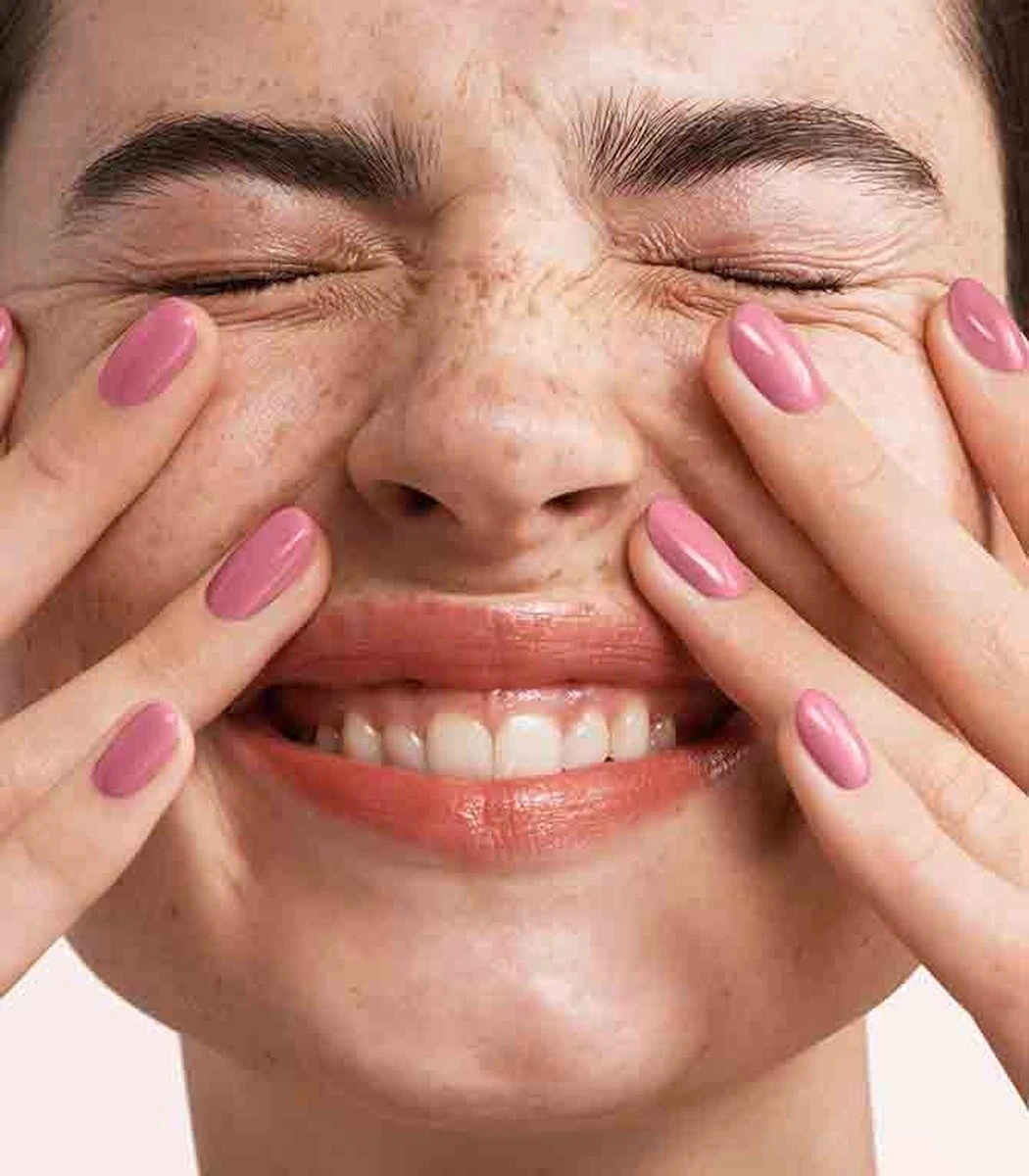 Pink Gellac - Vintage Rose - Gellak - Vegan - Roze - Glanzend - 15ml 4 Pink Gellac - Vintage Rose - Gellak - Vegan - Roze - Glanzend - 15ml – Image 2