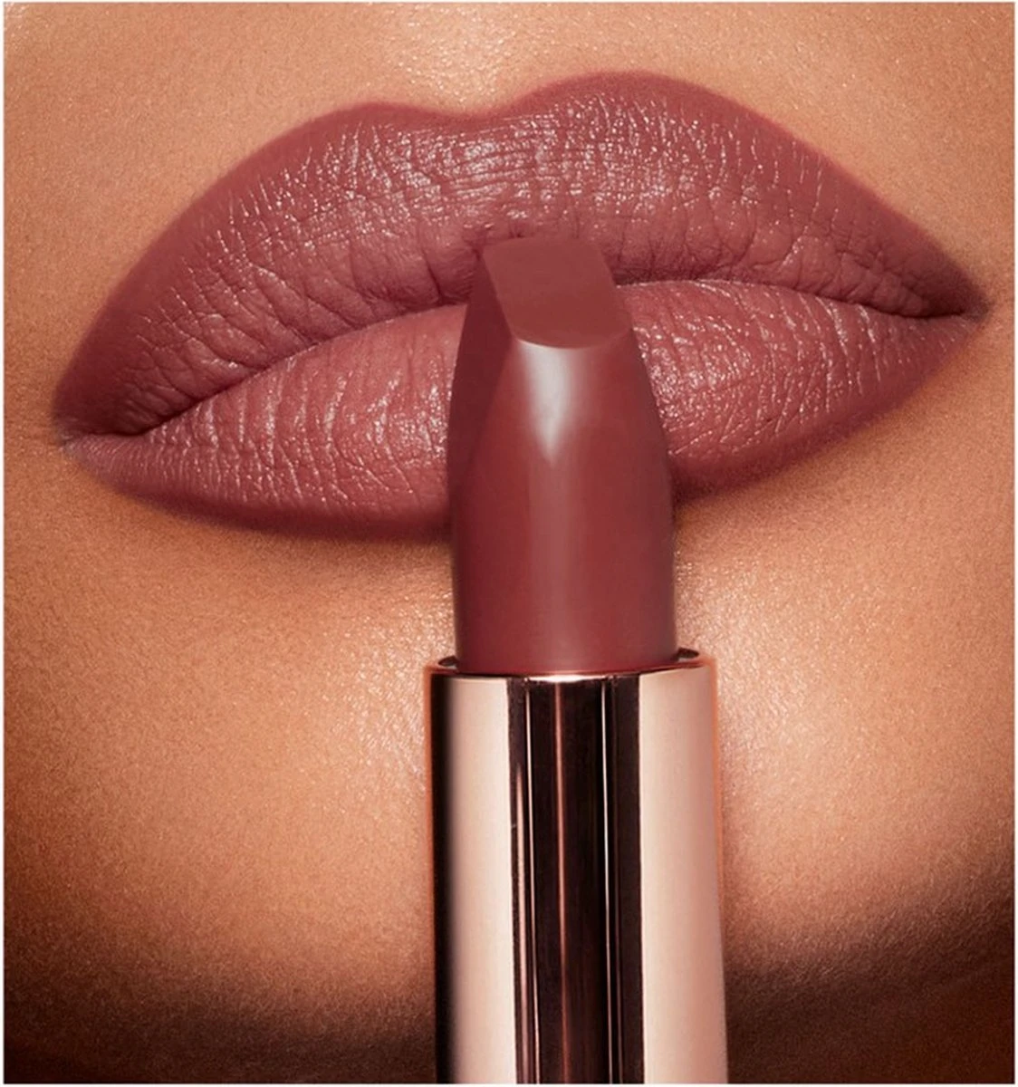 Charlotte Tilbury - Lipstick Pillow Talk - 2 Medium/moyen 4 Charlotte Tilbury - Lipstick Pillow Talk - 2 Medium/moyen – Image 2