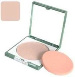 Clinique Stay-Matte Sheer Pressed Powder - 03 Stay Beige - 7,6 G -Maquillage Cosmetics 1173x1200