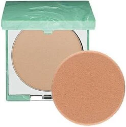 Clinique Stay-Matte Sheer Pressed Powder - 03 Stay Beige - 7,6 G -Maquillage Cosmetics 1194x1200 10