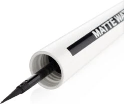 Maybelline Master Ink Matte Waterproof - Black - Eyeliner -Maquillage Cosmetics 1200x1002 5
