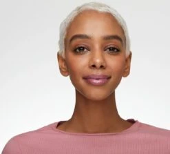 Essence Extreme Shine Volume Lipgloss 5 Ml 06 Candy Shop -Maquillage Cosmetics 1200x1084 1