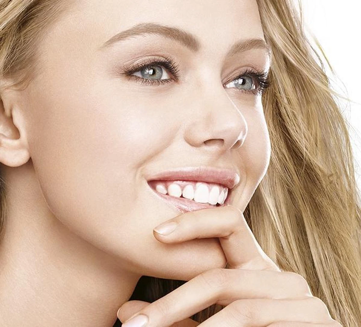 Maybelline Matte Maker -30 Natural Beige - Poeder 5 Maybelline Matte Maker -30 Natural Beige - Poeder – Image 3