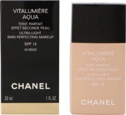 Chanel Vitalumiere Aqua Foundation - 30 Beige - SPF15 - 30 Ml -Maquillage Cosmetics 1200x1099