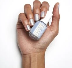Essie Nagellak - 741 Love At Frost Sight -Maquillage Cosmetics 1200x1122 13