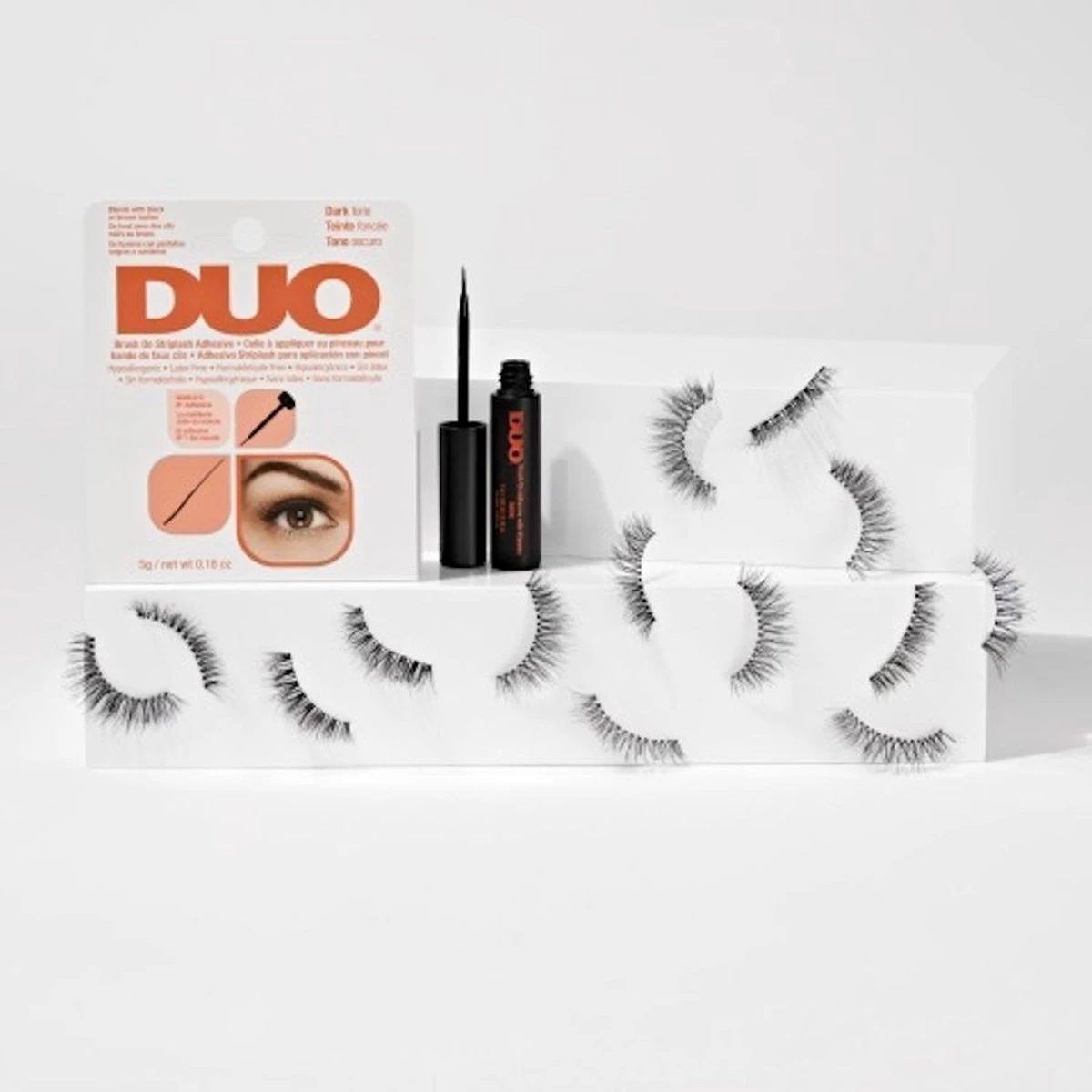 DUO - Brush-On Lash Adhesive Wimperlijm - Dark 5 DUO - Brush-On Lash Adhesive Wimperlijm - Dark – Image 3