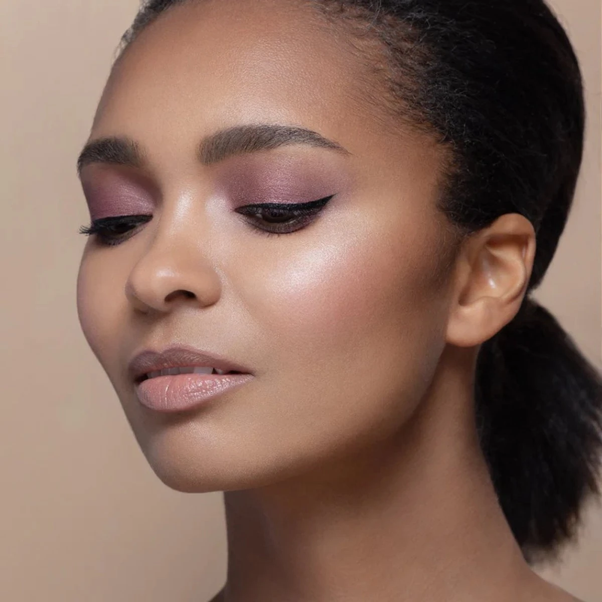 Meroda The Wing Liquid Eyeliner - Zwart 5 Meroda The Wing Liquid Eyeliner - Zwart – Image 3