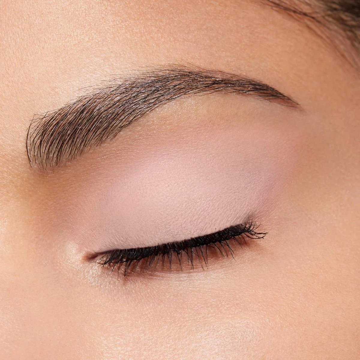 Bourjois Little Round Pot Oogschaduw - 03 Peau De Peach 7 Bourjois Little Round Pot Oogschaduw - 03 Peau De Peach – Image 5