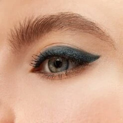 OK Beauty Donkere Smaragd Waterproof Smudge-Proof Makeup Eye Liner Kajal Pencil Oogpotlood And Eyeshadow In 5 Trendy Colors (Galaxy) 11 OK Beauty Donkere Smaragd Waterproof Smudge-Proof Makeup Eye Liner Kajal Pencil Oogpotlood And Eyeshadow In 5 Trendy Colors (Galaxy) -Maquillage Cosmetics 1200x1200 1971