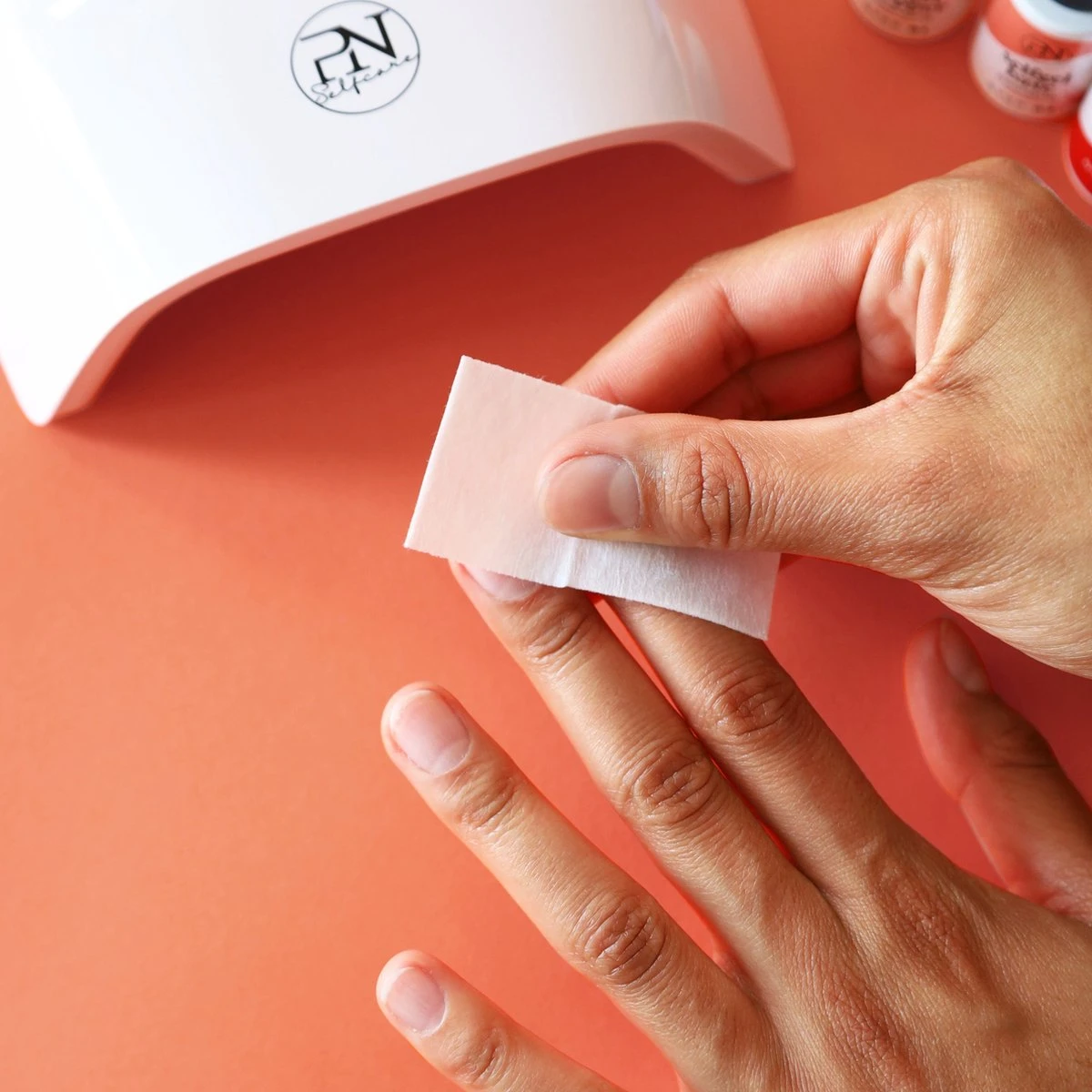 PN Selfcare - Nail Wipes - Set Van 50 Stuks - Nageldoekjes - Reiniging Voor Gellak & Nagellak 4 PN Selfcare - Nail Wipes - Set Van 50 Stuks - Nageldoekjes - Reiniging Voor Gellak & Nagellak – Image 2