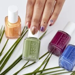 Essie Fall 2020 Limited Edition - 731 Waterfall In Love - Blauw - Glanzende Nagellak - 13,5 Ml -Maquillage Cosmetics 1200x1200 2361