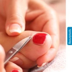 BeautyTools Professionele Nagelschaar - Stevige Nagelschaar Voor Nagelhoeken, Vingernagels En Teennagels - Pedicure / Manicure Schaar - Stevig Gebogen Snijvlak - (9.5 Cm) (NS-0829) -Maquillage Cosmetics 1200x1200 3170