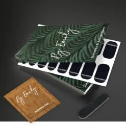 By Emily - Nagel Wrap - Classy Black | 16 Stickers | Nail Wrap | Nail Art | Trendy | Design | Nagellakvrij | Eenvoudig | Nagel Wrap | Nagel Stickers | Folie | Zelfklevend | Sjablonen -Maquillage Cosmetics 1200x1200 3464