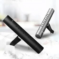 Autoparfum - Luchtverfrisser Auto - Inclusief 5 Geuren - Luxe Design - ZILVER - Aromatherapie - Ventilatierooster - Hervulbaar - Duurzaam - Verfrissend