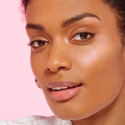 L’Oréal Paris 01 Iconoc Glow Highlighter - Poeder Highlighter - 9 Gr. -Maquillage Cosmetics 1200x1200 614