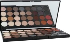 Makeup Revolution Flawless 2 Ultra Eyeshadows - Oogschaduw Palette - 32 Kleuren -Maquillage Cosmetics 1200x730 1