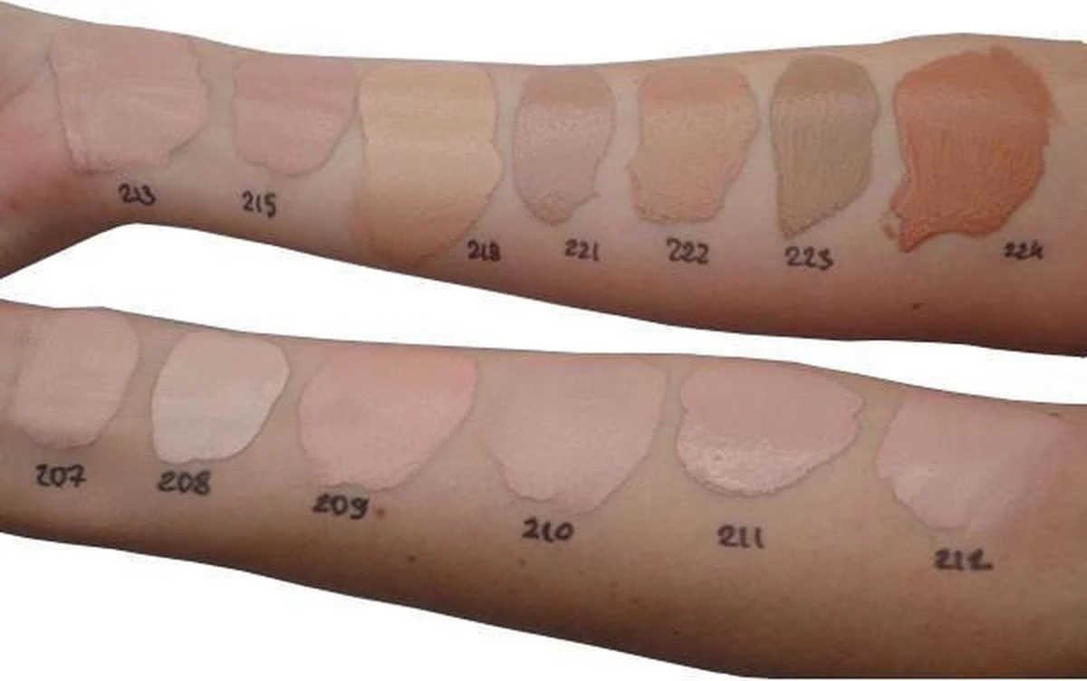 Dermacol - Make-up Cover - 30 Ml - Waterproof - Tint 215 6 Dermacol - Make-up Cover - 30 Ml - Waterproof - Tint 215 – Image 4