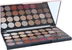 Makeup Revolution Flawless 3 Oogschaduw Palette - Resurrection -Maquillage Cosmetics 1200x844 5