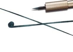 L’Oréal Paris Matte Signature Eyeliner Van Superliner – Matte Liquid Eyeliner – Waterproof - 04 Emeraude – Groen -Maquillage Cosmetics 1200x848