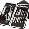 Merkloos Manicure & Pedicure Set - Uitgebreide 12-Delige RVS Nagel Gezicht Verzorging Set - Reisset Met Nagelknippers - Nageletui Manicureset Pedicureset Nagel Verzorging Nagelriem Trimmer Bokkenpoot & Nagelschaar - Met Lederen Etui -Maquillage Cosmetics 1200x966 5