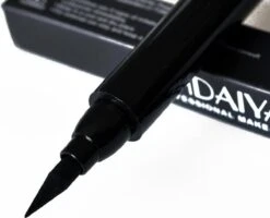 Joya Beauty® Eyeliner Met Wing Stempel | Zwarte Oog Stempel | 2 In 1 Eyeliner | Eyeliner Tool | Wing Eyeliner | Wing Stamp -Maquillage Cosmetics 1200x972 3