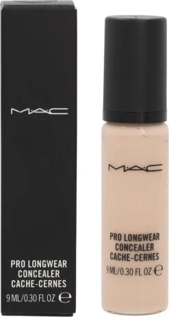 MAC Cosmetics Pro Longwear Concealer - NW15 17 MAC Cosmetics Pro Longwear Concealer - NW15 -Maquillage Cosmetics 641x1200 3