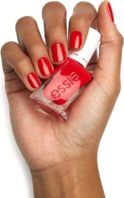 Essie Gel Couture - 270 Rock The Runway - Rood - Glanzende Nagellak Met Gel Effect - 13,5 Ml -Maquillage Cosmetics 752x1200 8