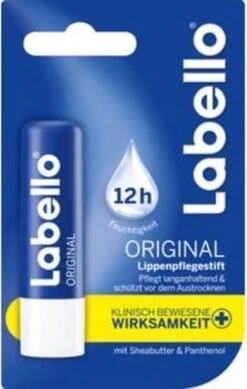 Labello - Lippenbalsem Classic - Lipverzorging - Lipbalm - Droge Lippen - 24 Uurs Werking - Dames - Meisjes - Kunststof - Blauw -Maquillage Cosmetics 761x1200