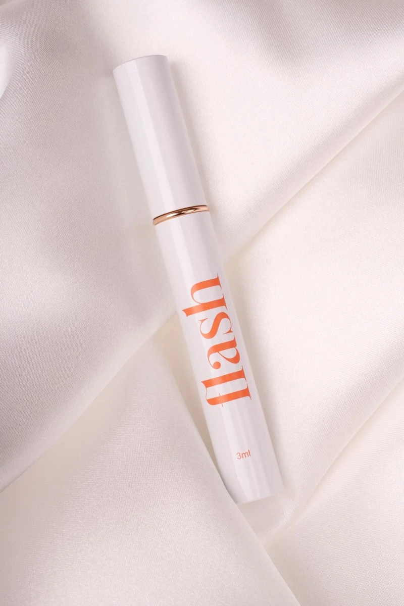 Célie Beauty FLASH - Wimperserum - Binnen 1 Week Zichtbaar Resultaat - 100% Vegan - Wimpergroei - Wimperverzorging - Volle Wimpers - Dikke Wimpers - 3ml - Hydraterend 9 Célie Beauty FLASH - Wimperserum - Binnen 1 Week Zichtbaar Resultaat - 100% Vegan - Wimpergroei - Wimperverzorging - Volle Wimpers - Dikke Wimpers - 3ml - Hydraterend – Image 7