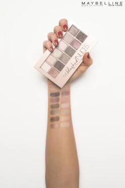 Maybelline The Blushed Nudes OogschaduwPalette - 12 Roze Nude Tinten -Maquillage Cosmetics 801x1200 14