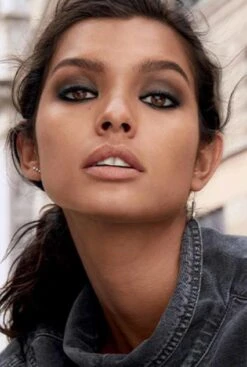 Maybelline Tattoo Liner Smokey Gel Pencil Eyeliner Zwart - Waterproof 12 Maybelline Tattoo Liner Smokey Gel Pencil Eyeliner Zwart - Waterproof -Maquillage Cosmetics 807x1200 11