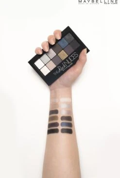 Maybelline The Rock Nudes Oogschaduwpallet- 12 Rock Nudes Blauw Tinten -Maquillage Cosmetics 808x1200 21
