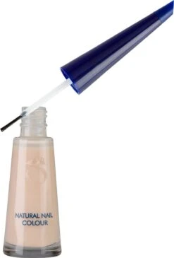 Herome Natural Nail Colour Salmon - Verstevigende Nagellak Met Een Natuurlijke Glans - 10ml. -Maquillage Cosmetics 811x1200 4