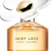 Marc Jacobs - Daisy Love - 150 Ml - Eau De Toilette - Damesparfum 1 Marc Jacobs - Daisy Love - 150 Ml - Eau De Toilette - Damesparfum -Maquillage Cosmetics 827x1200 1