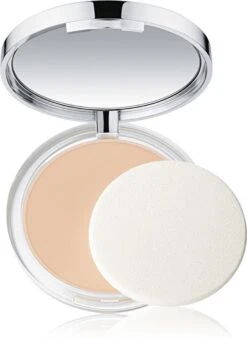 Clinique Almost Powder SPF 15 - Neutral - Make-uppoeder -Maquillage Cosmetics 876x1200 1