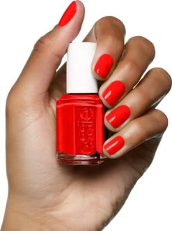Essie Too Too Hot 63 - Rood - Nagellak -Maquillage Cosmetics 892x1200 9