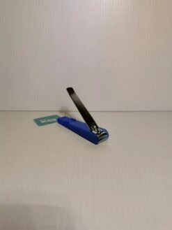 Nagelknipper Middel 7*1.5*1.5cm Met Handig Opvangbakje -Maquillage Cosmetics 900x1200 55