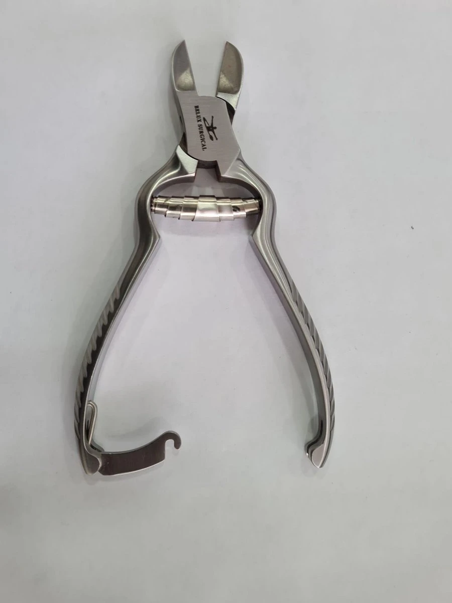 Tweezerman Teennagelknipper Stainless Steel Nagelschaar 1 St 11 Tweezerman Teennagelknipper Stainless Steel Nagelschaar 1 St – Image 9