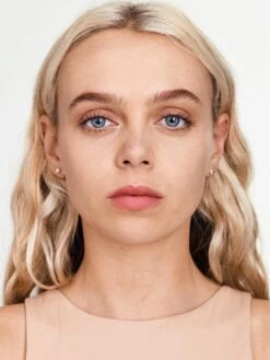 Rimmel London Hide The Blemish Concealer - 001 Ivory -Maquillage Cosmetics 901x1200 1