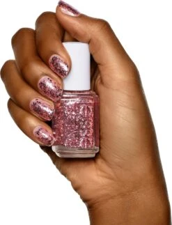 Essie A Cut Above - Glitter - Nagellak -Maquillage Cosmetics 918x1200 4
