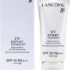 Lancôme UV Expert GN-Shield Protection Active Extrême SPF 50 PA +++ - 30 Ml - Gezichtscrème -Maquillage Cosmetics 927x1200