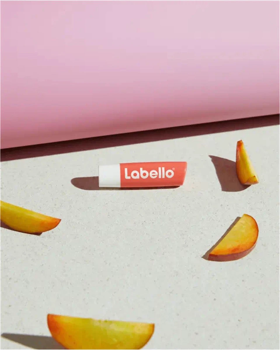 Labello Fruity Shine Peach Lippenbalsem - 5.5ml 5 Labello Fruity Shine Peach Lippenbalsem - 5.5ml – Image 3