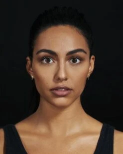 Maybelline Master Camo Correcting Pen Concealer - 40 Yellow -Maquillage Cosmetics 961x1200 3