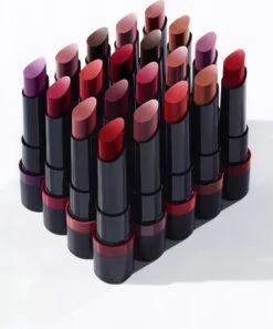 Rimmel London Lasting Finish Extreme Lippenstift - Mauve Maxx 210 -Maquillage Cosmetics 997x1200 4